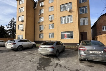 3-к квартира, 234,8 м², 1/5 эт.