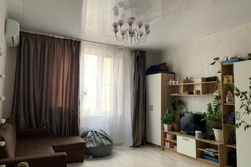 1-к квартира, 38 м², 10/18 эт.